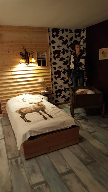 le gite de zoelie Chaineux Extérieur photo